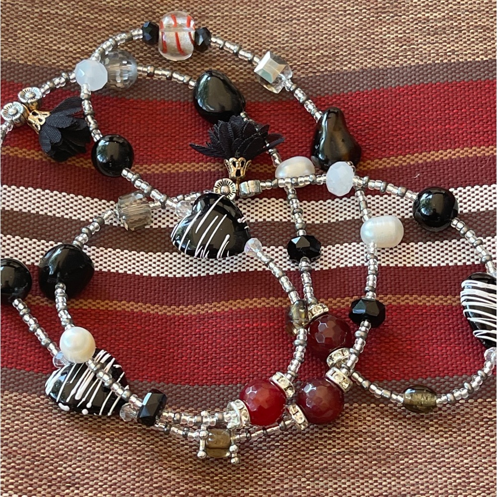 Onyx, Black Agate, Fresh Water Pearl, Garnet and Glass Necklace
